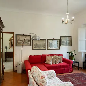Apartment Giglio & Viola Borgia 